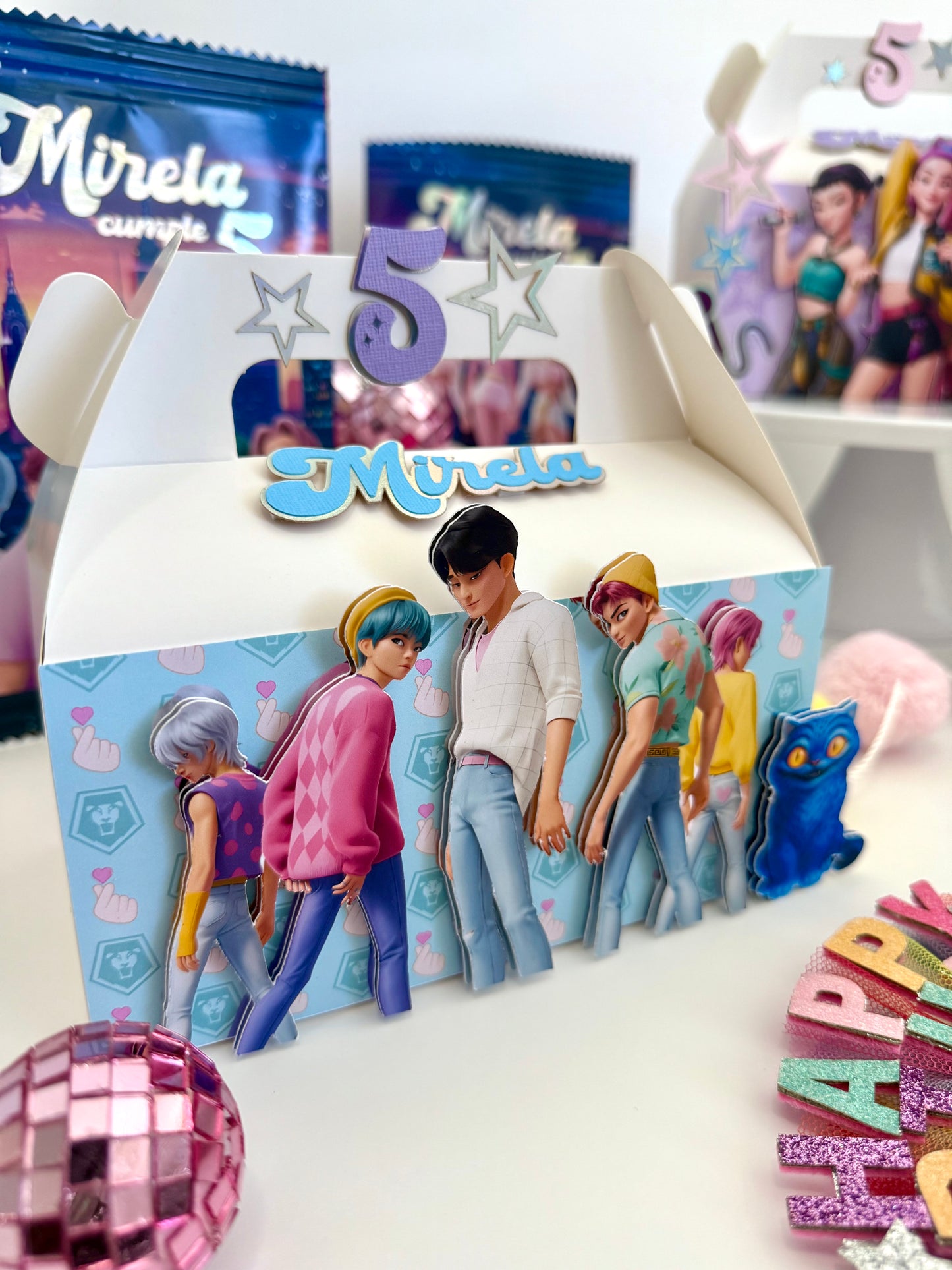 K-Pop Gable Box