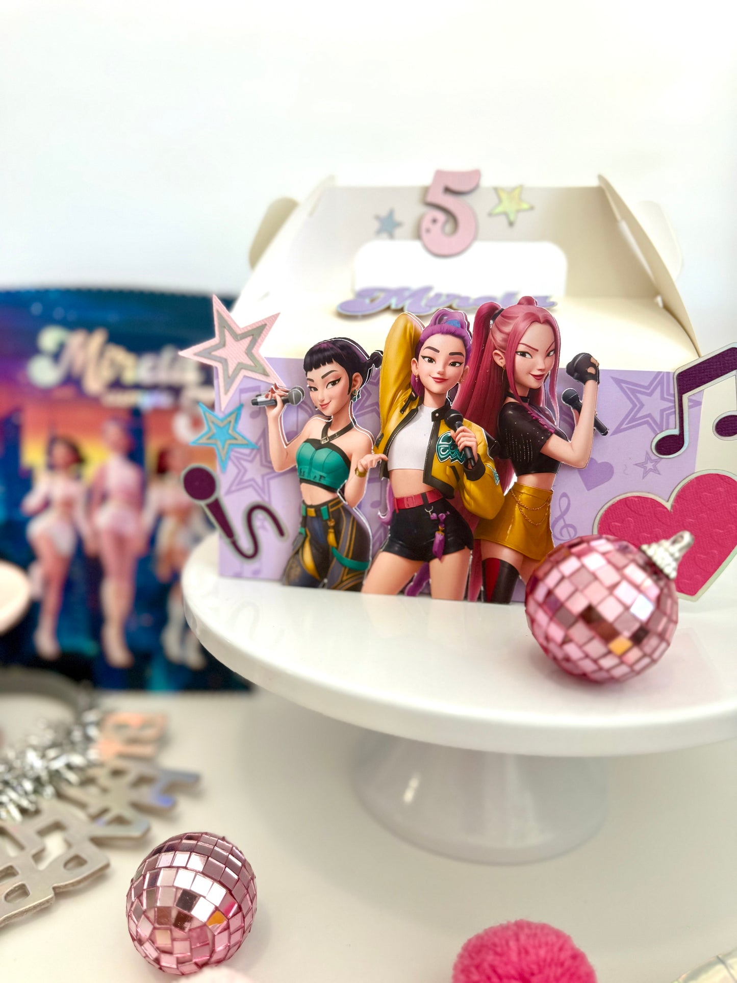 K-Pop Gable Box