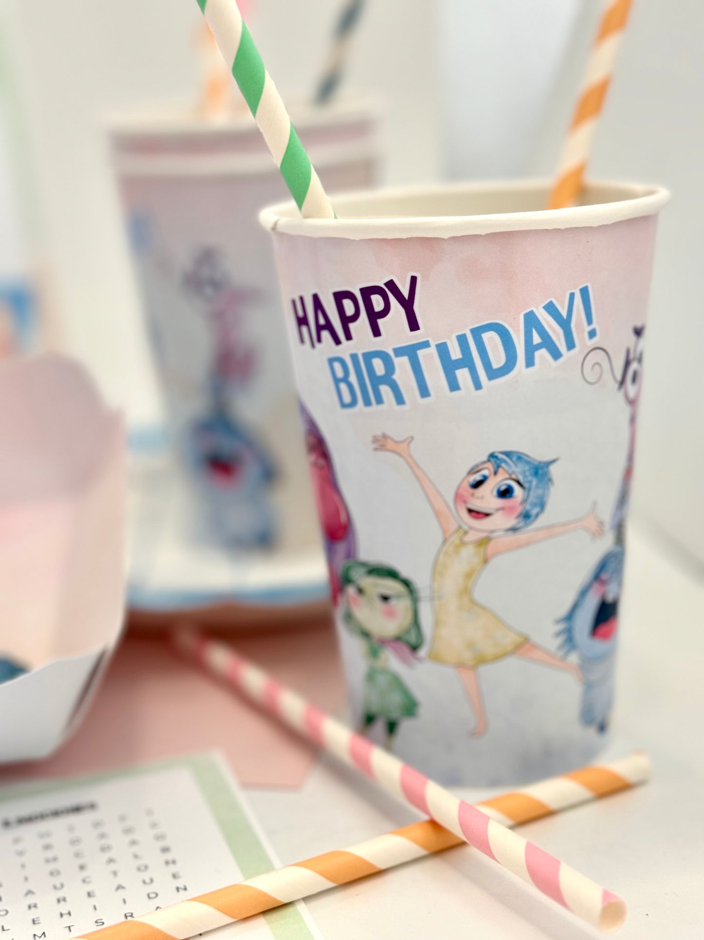 Platos y vasos personalizados