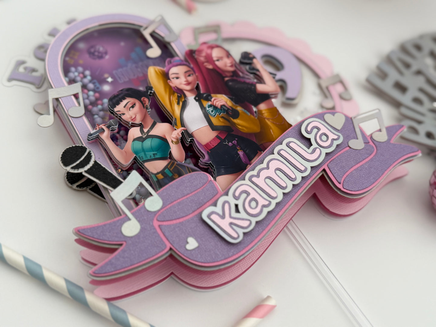 K-Pop  Caketopper