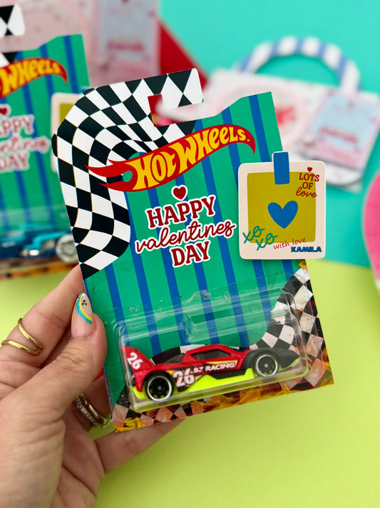 Carrito Hot Wheels con Tarjeta Personalizada